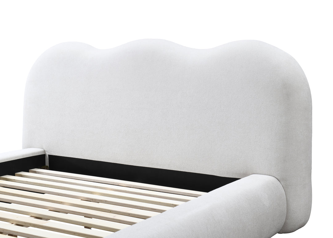 Biarritz King Bed Beige