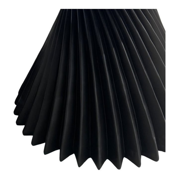 Twirl Dining Table - 1.5m - Future Classics Furniture