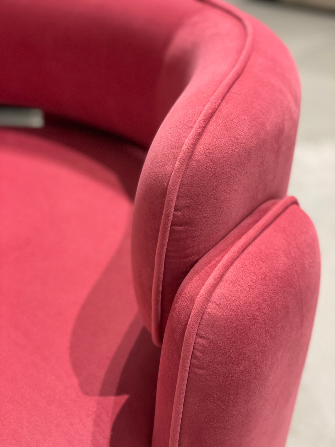 Chilli Chair Coral Red - Future Classics Furniture