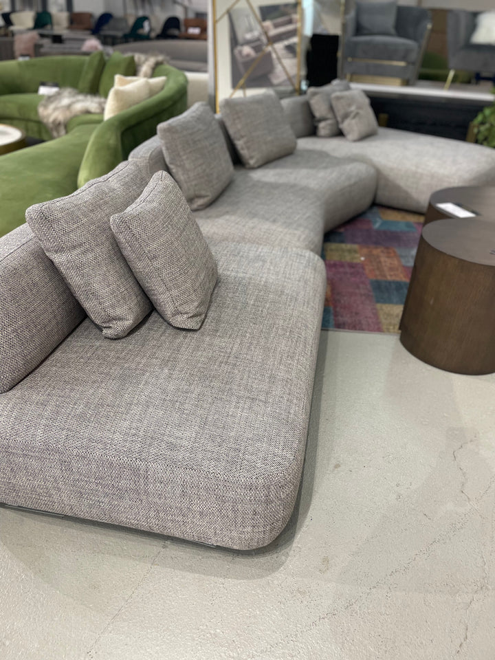 Capace Sofa - Future Classics Furniture