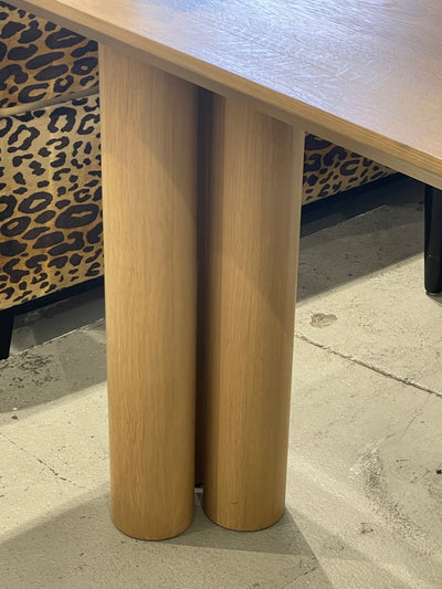 Trio Console Light Oak