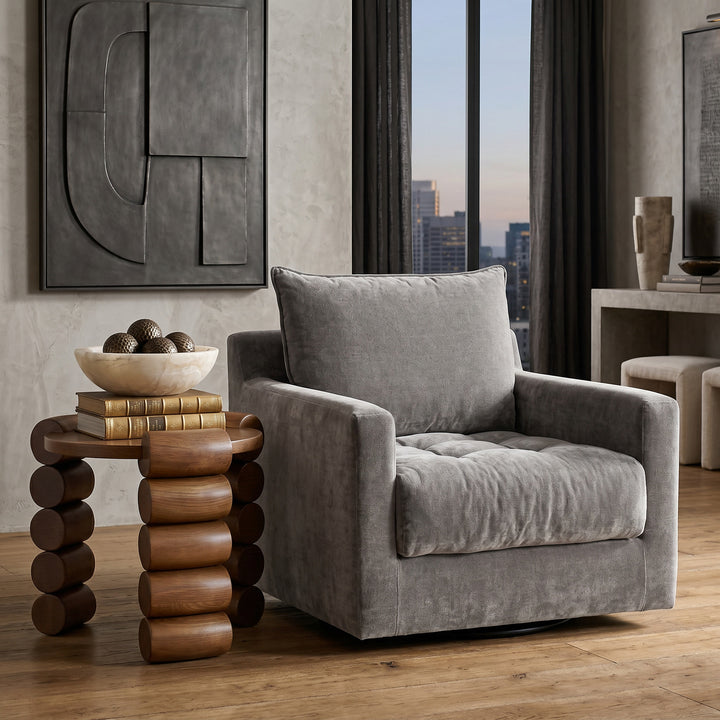 Lumora Swivel Chair