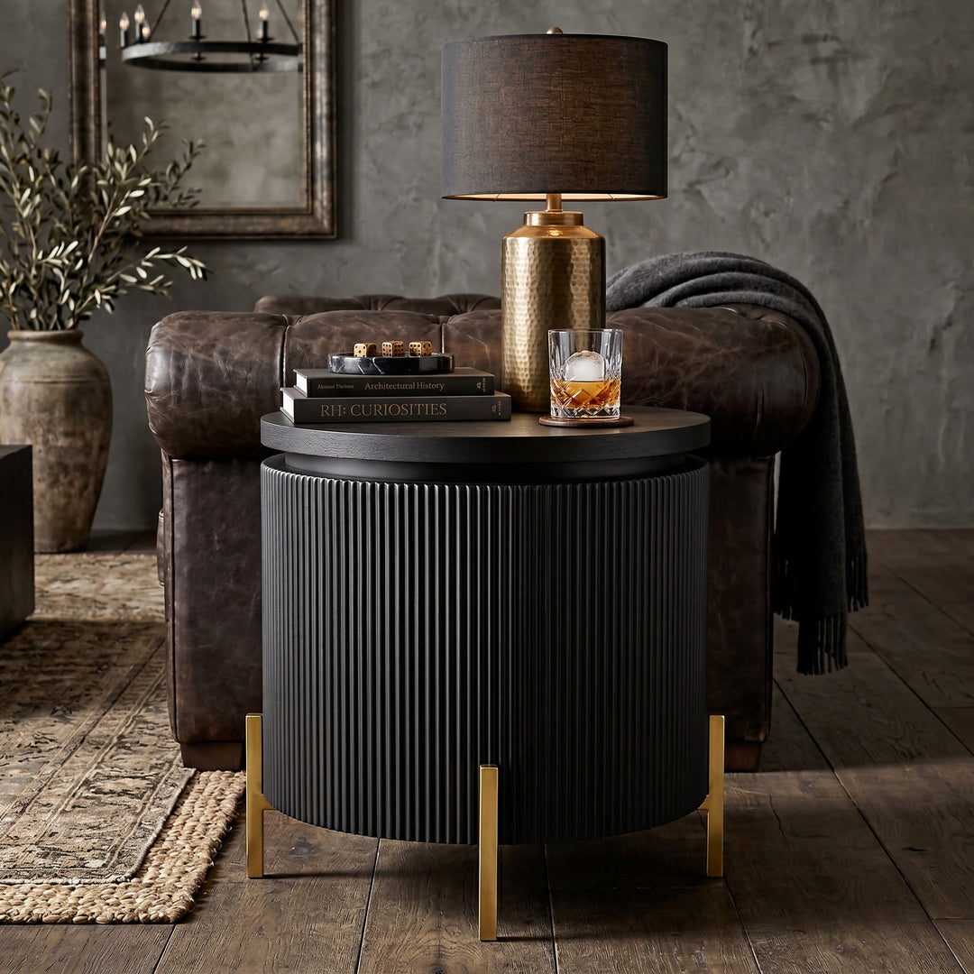 Black Como side table with clean lines and a minimalist design, ideal for living room or bedroom decor.