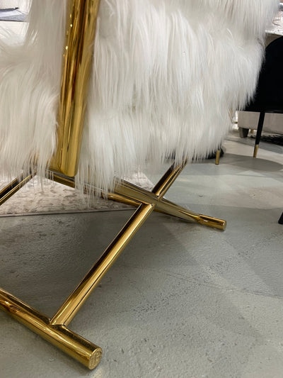 XXX Chair Gold