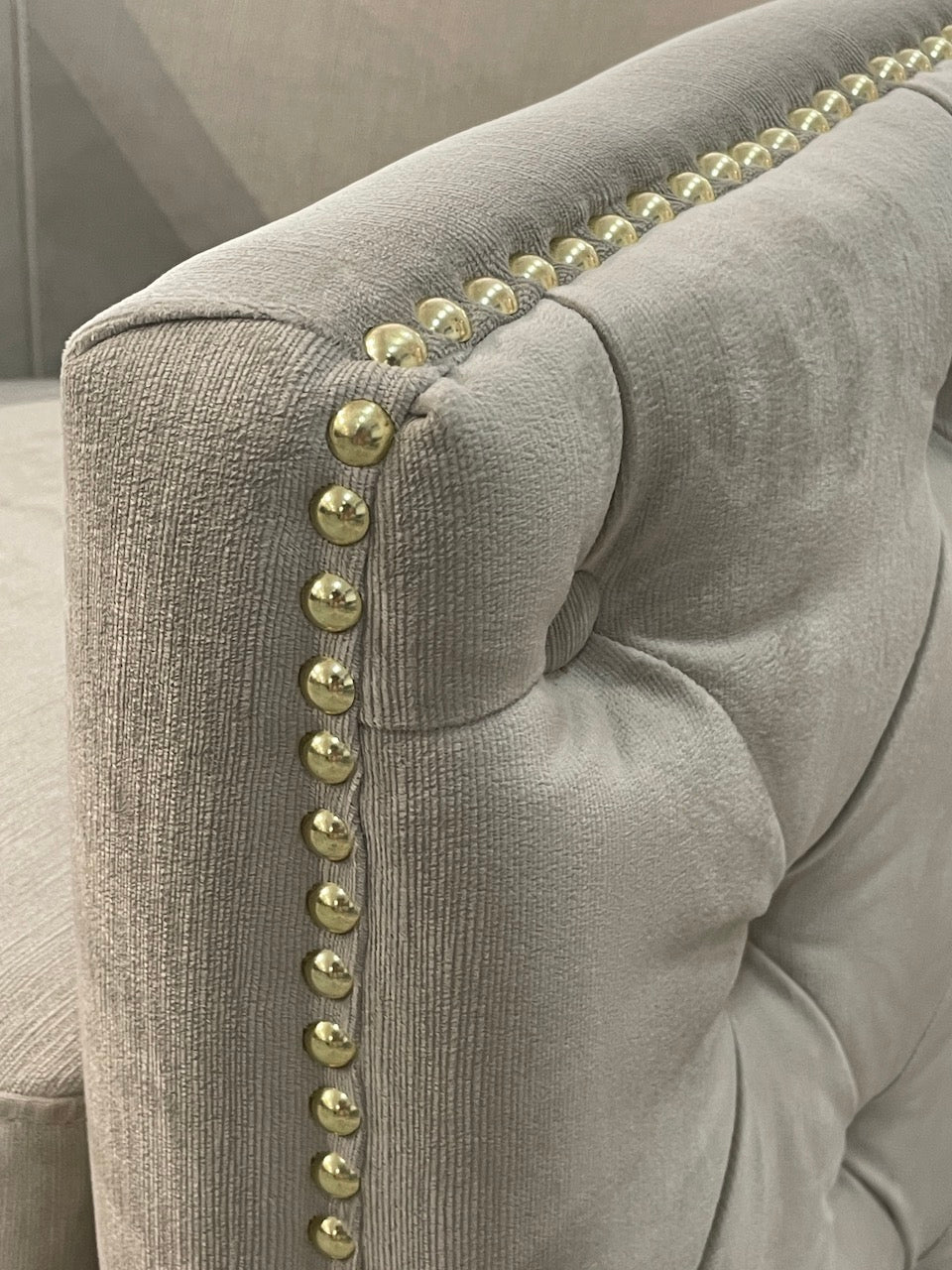 Creed Swivel Chair Creme Velvet