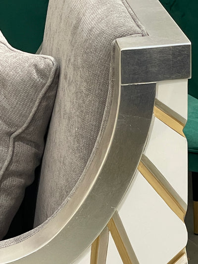 Aljabaar Chair