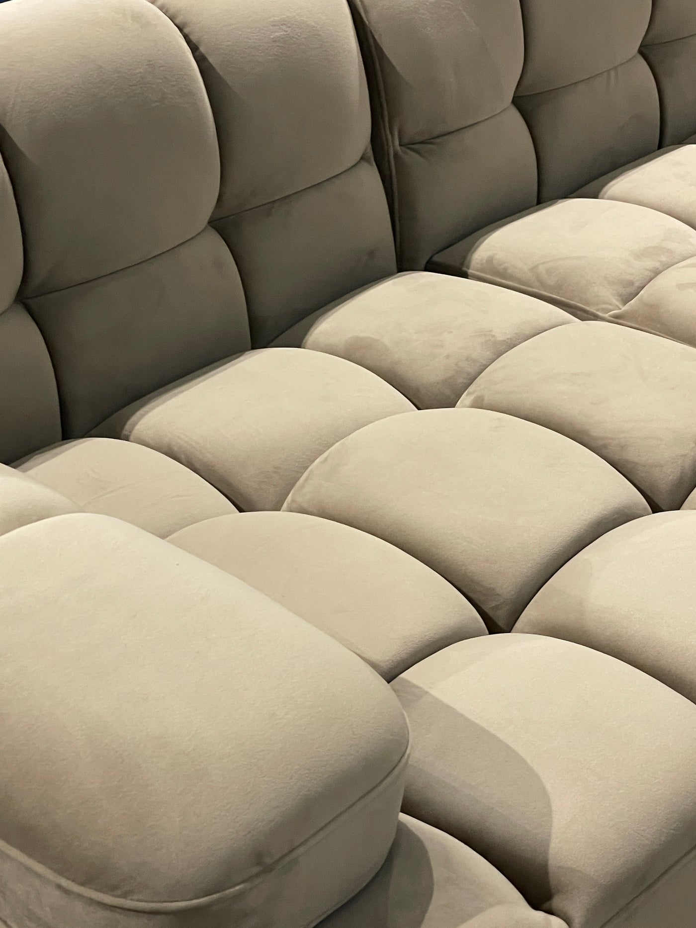 Tozzi Sofa