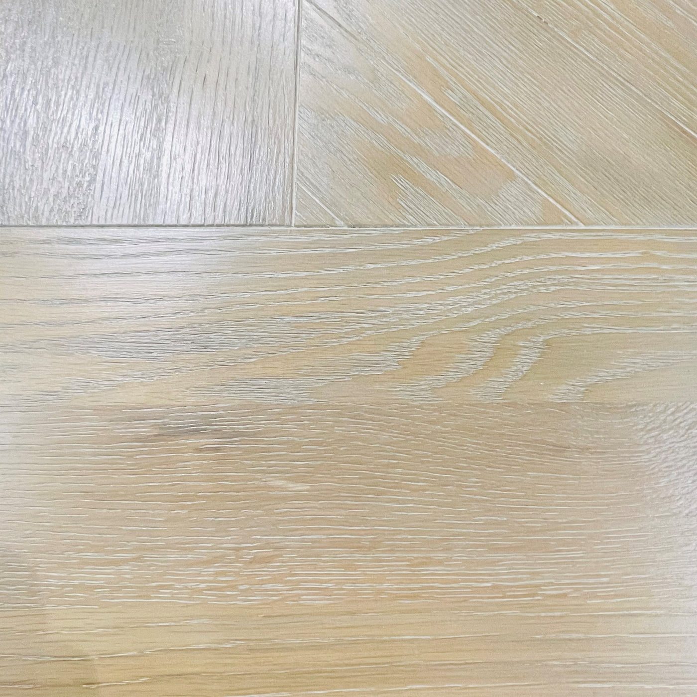 Valleta Dining Table
