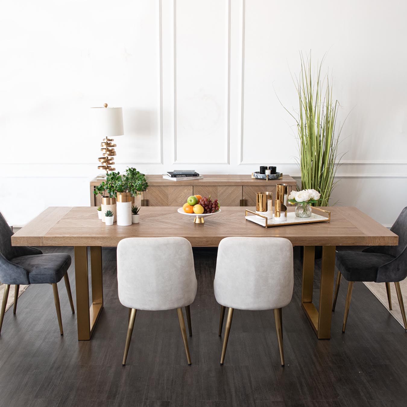 Valleta Dining Table